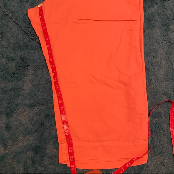 Old Navy Capri - Picture 4 of 7